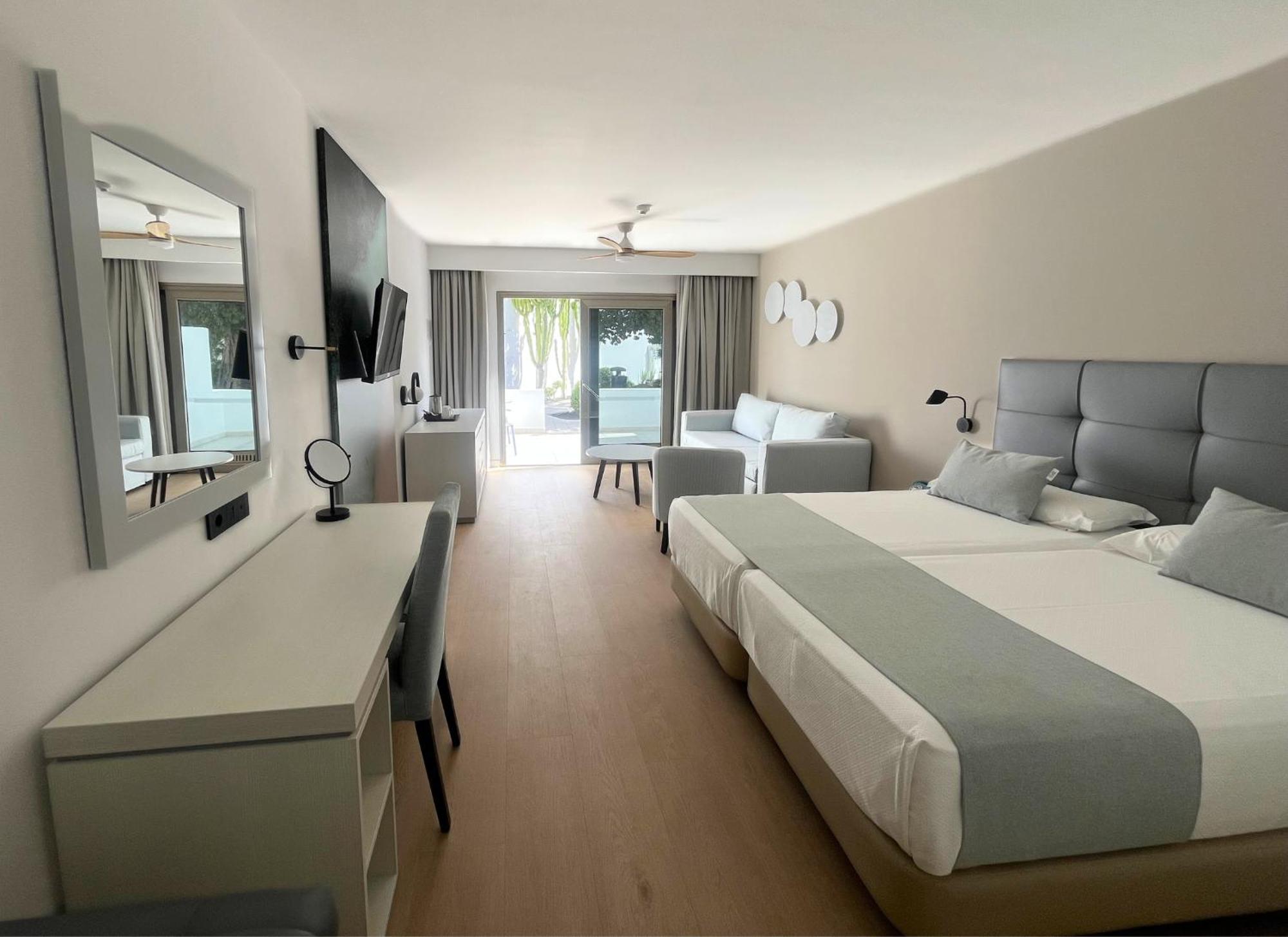 Hotel Las Costas Пуерто-дель-Кармен Екстер'єр фото